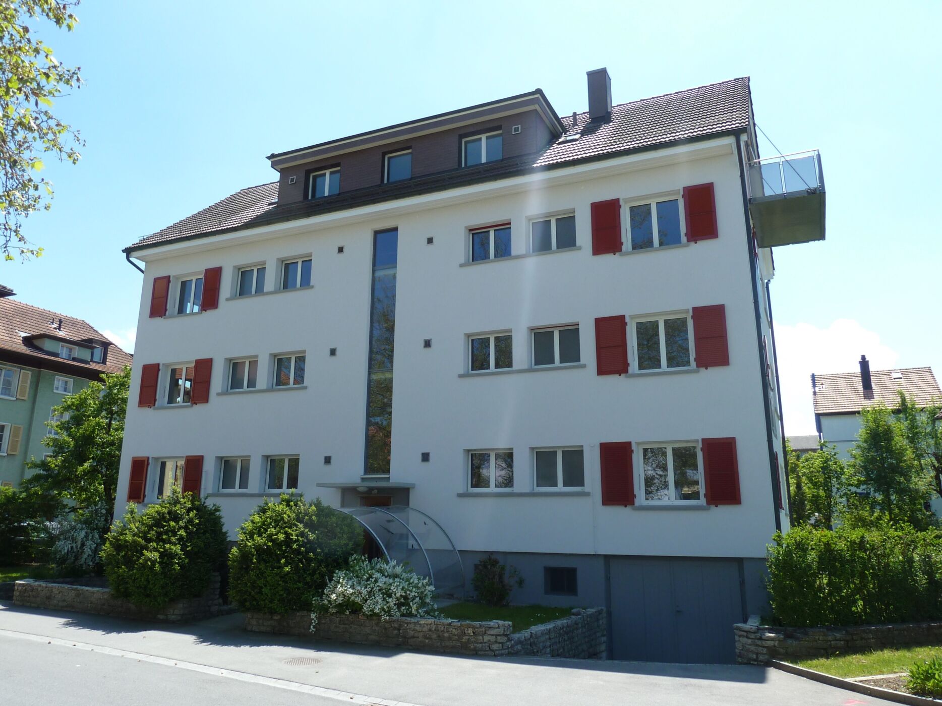 Mehrfamilienhaus mit 8 Wohnungen Wabersackerstrasse 105 3098 Koeniz