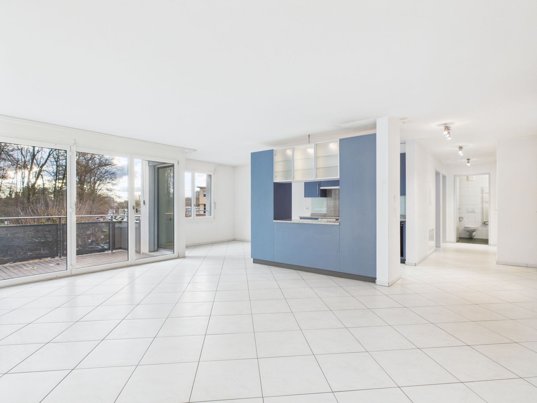 CAM04459 G0 PR0283 STILL001